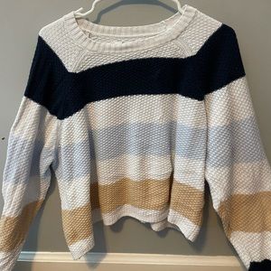 Hollister sweater (Medium)
